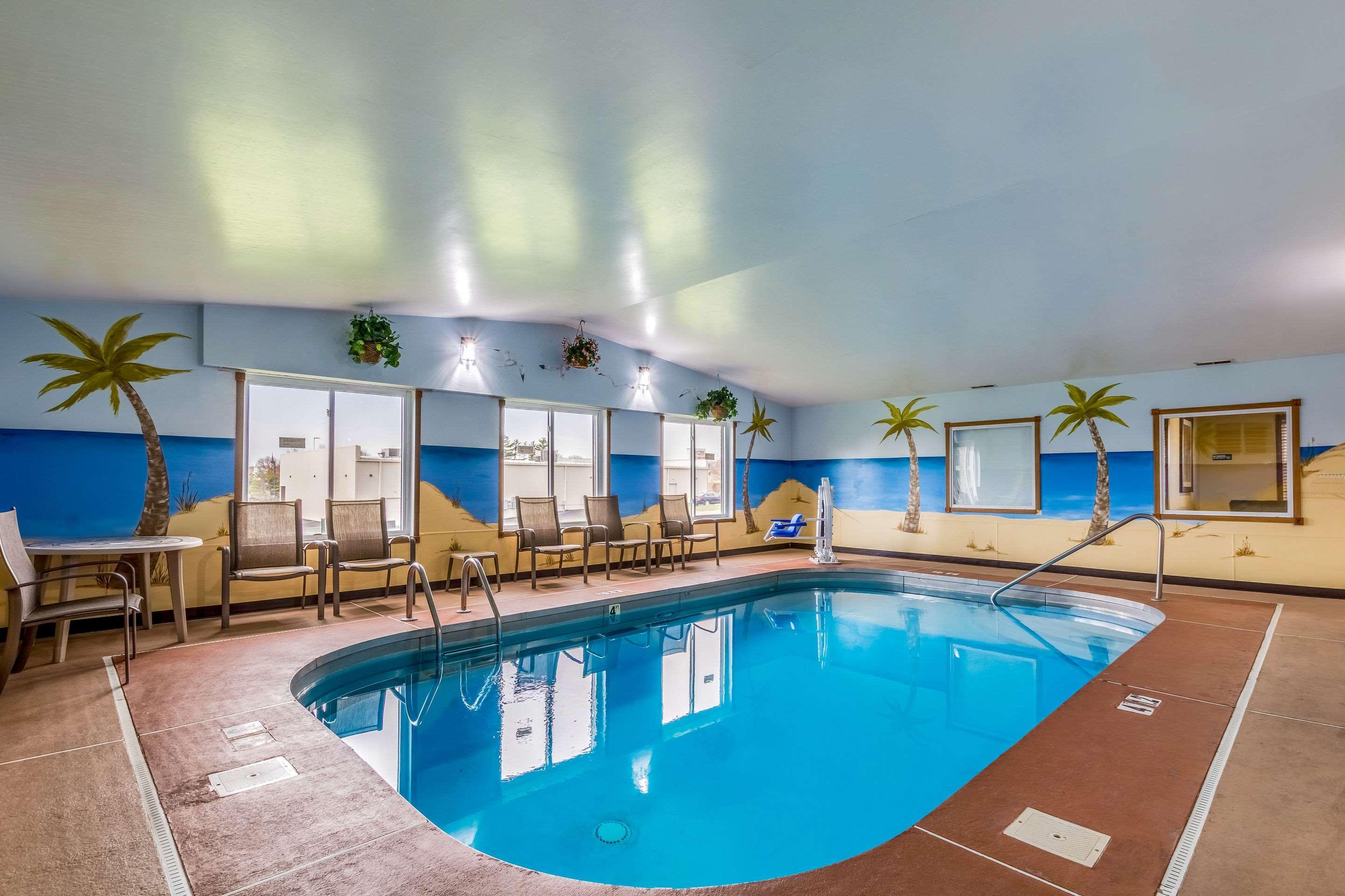 Quality Inn I-74 Batesville Zewnętrze zdjęcie