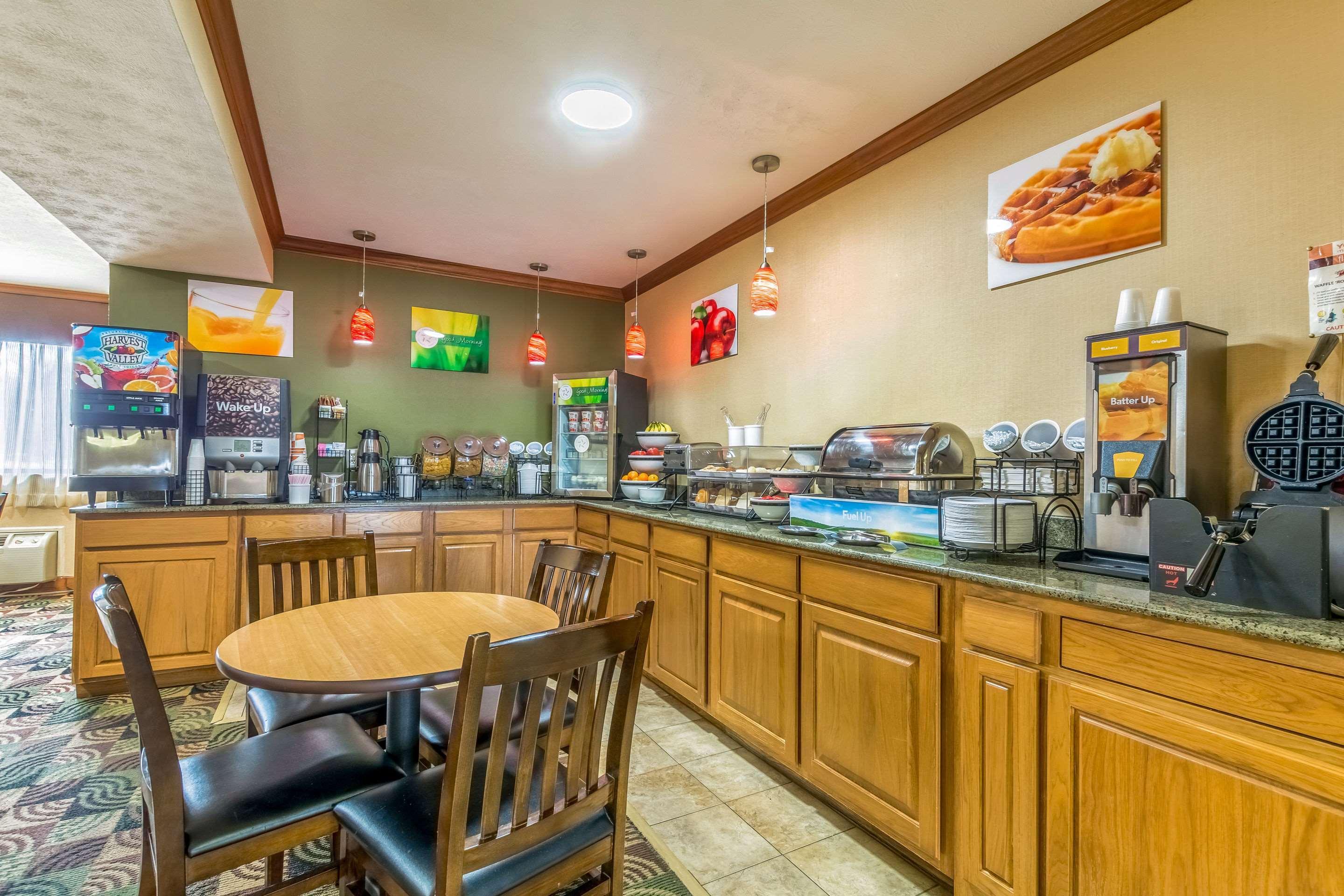 Quality Inn I-74 Batesville Zewnętrze zdjęcie