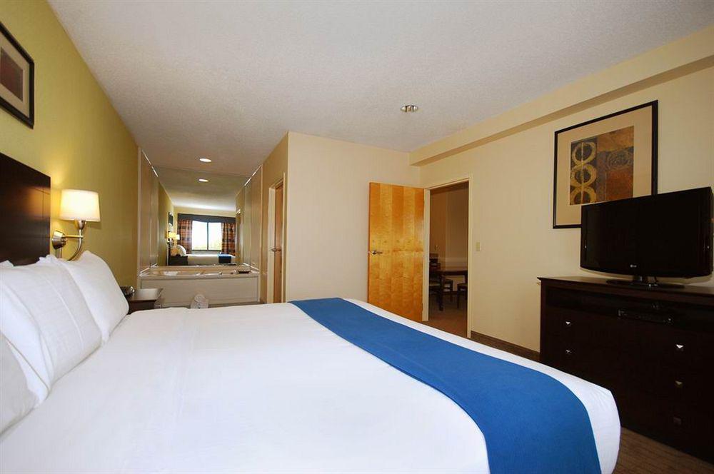 Quality Inn I-74 Batesville Zewnętrze zdjęcie